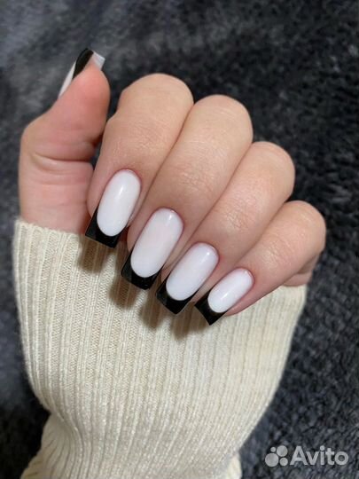 Маникюр и наращивание ногтей