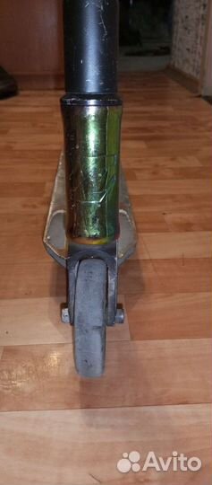 Трюковой самокат NovaTrack