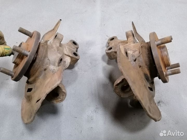 Кулак поворотный пер. в сборе для BYD F3 2006-2013