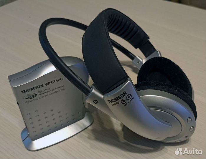 Беспроводные наушники Thomson WHP560