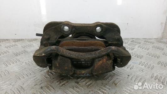 Суппорт тормозной передний левый peugeot 308 1 (BN