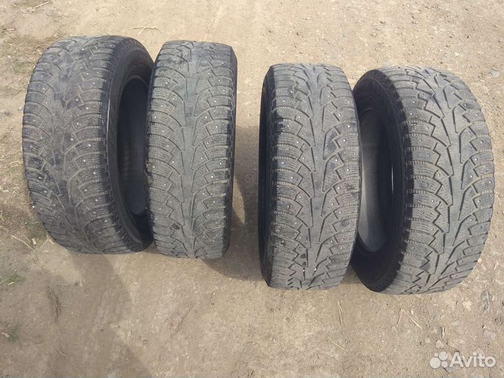 Nokian Tyres Hakkapeliitta 5 235/60 R18 107T