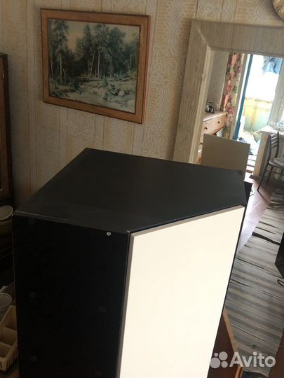 Кухонный угловой шкаф