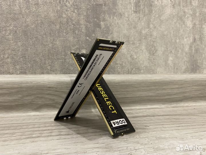 Оперативная память DDR4 16GB 2133Mhz CL15
