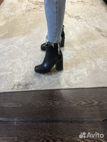 Ботильоны Pull&Bear черные