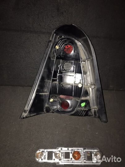 Фонарь задний правый Mercedes a 168