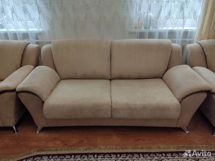 Диван и 2 кресла бу