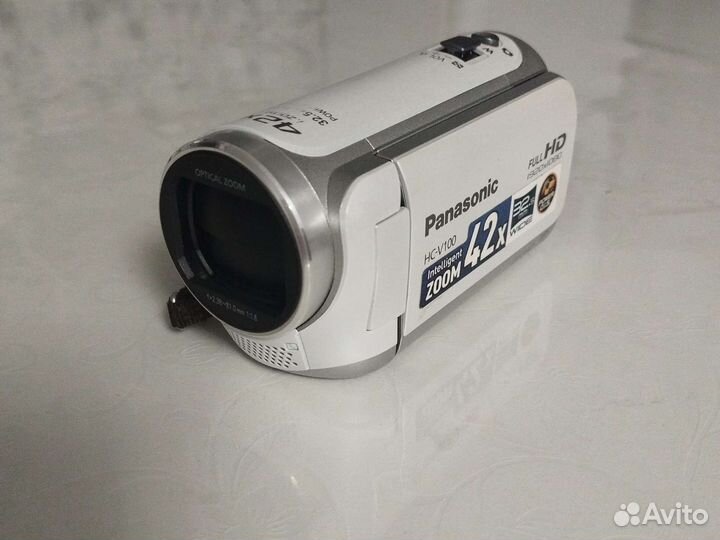 Видеокамера panasonic hc v