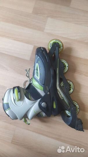 Роликовые коньки