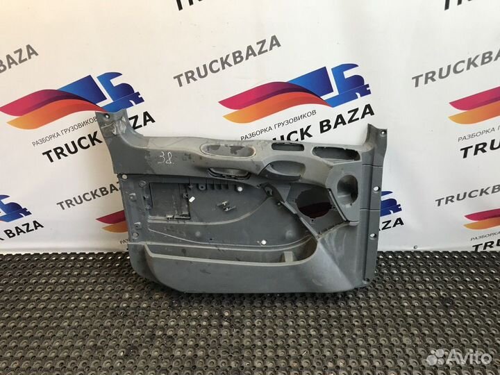 9437209400 Обшивка двери левая