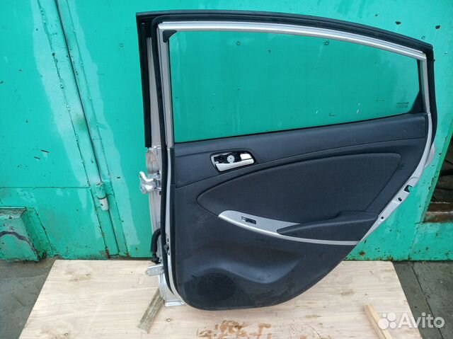 Обшивка двери задней правой Solaris солярис