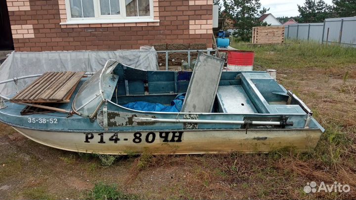 Моторная лодка Неман