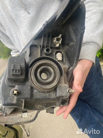 Правая фара Nissan Note e11 рестайлинг европейка