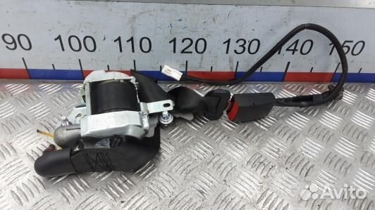 Ремень безопасности с пиропатроном сиденья передне