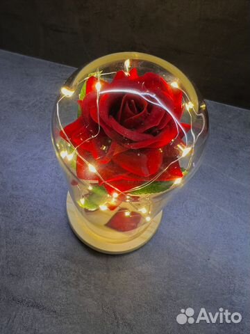 Роза в колбе с подсветкой