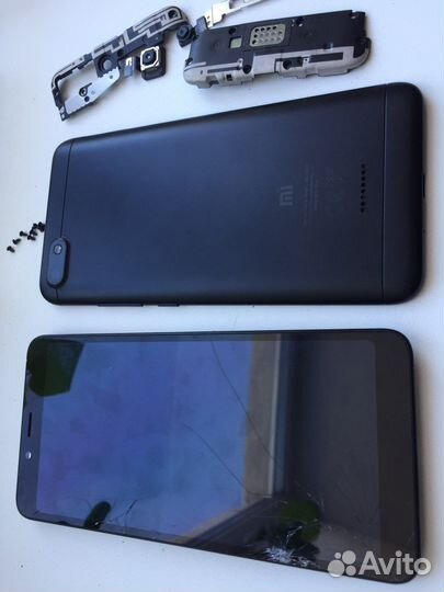 Телефон Xiaomi redmi 6a