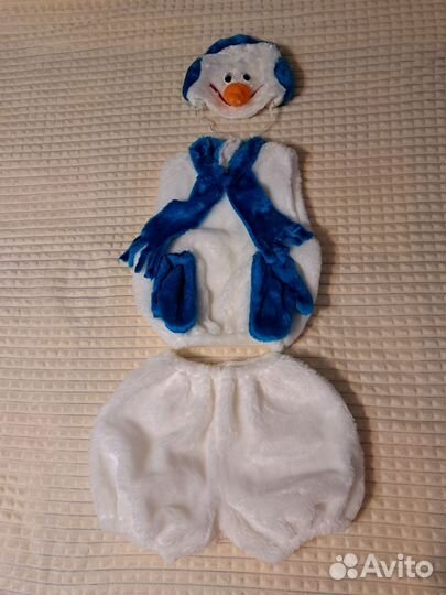 Новогодний костюм снеговика