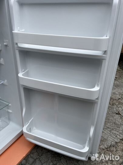 Холодильник маленький