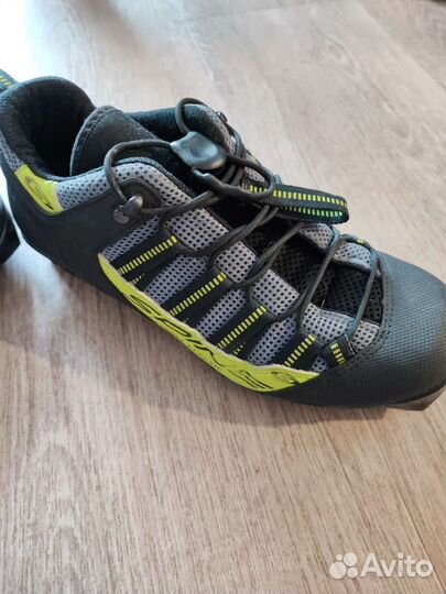 Лыжероллерные ботинки