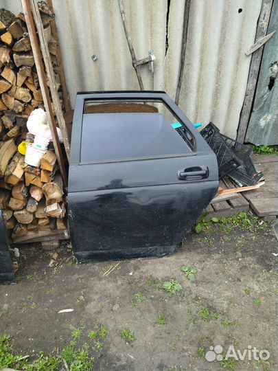 Продам двери ваз 2110-2112