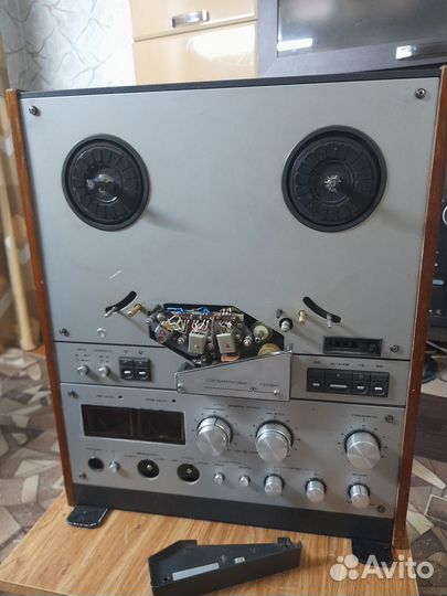 Катушечный магнитофон