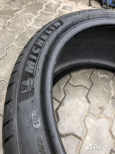 Michelin Pilot Sport 4 SUV 275/35 R22 104Y