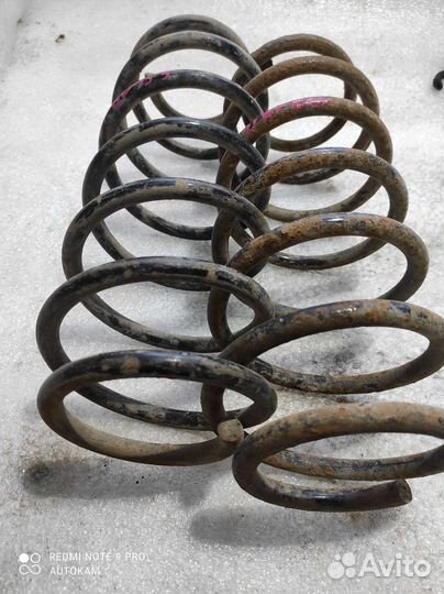 Пружина передняя Audi 80 B3