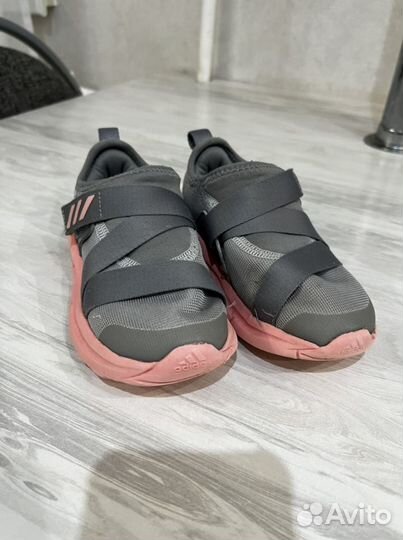 Кроссовки детские adidas