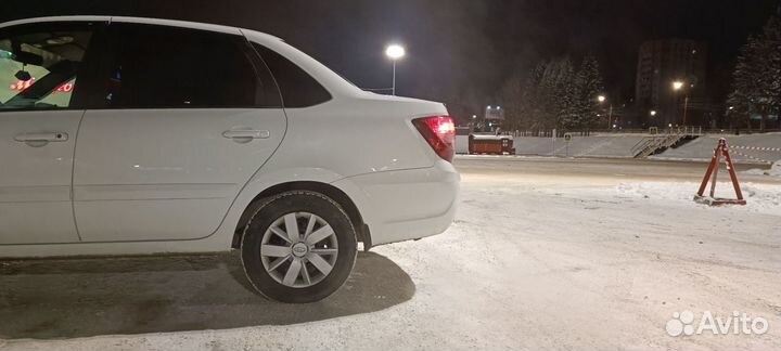 LADA Granta 1.6 МТ, 2018, 60 000 км