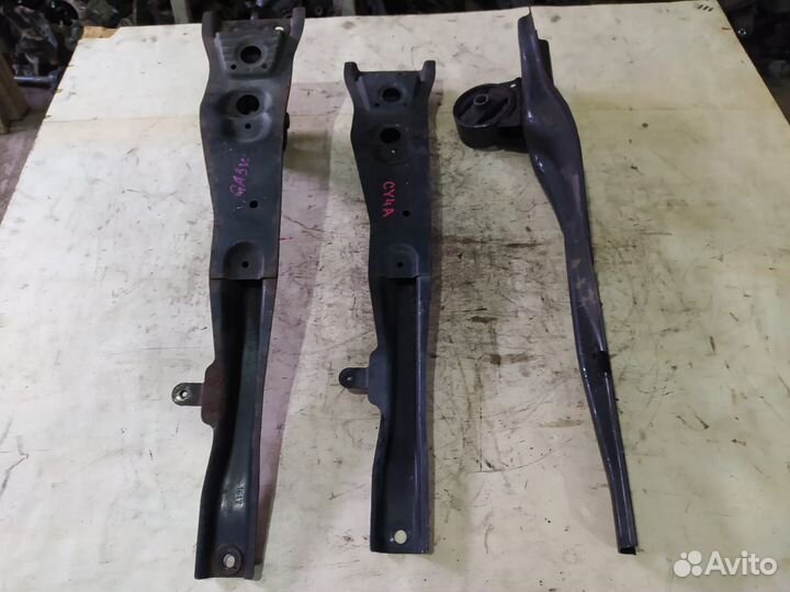 Балка Лыжа Траверса Митсубиши Лансер 10 ASX