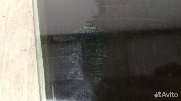 Стекло двери задней правой Land Rover / Discovery
