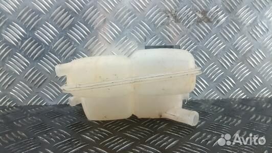 Бачок расширительный ford focus 3 (DNK44NP01)