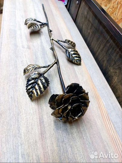 Кована роза №28