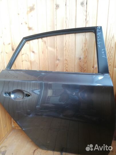 Дверь задняя правая Nissan Sentra b17 2012-2019