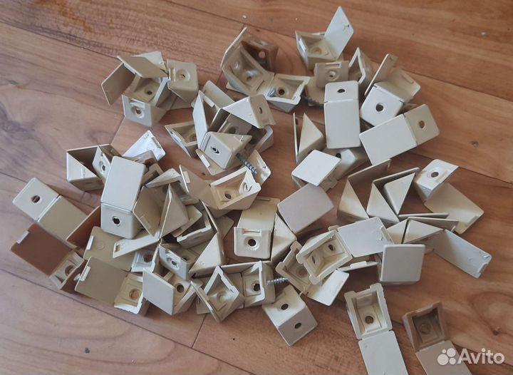 Уголок мебельный 60 шт