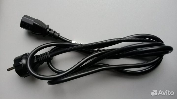 Новые качественные сетевые кабели питания Vivanco