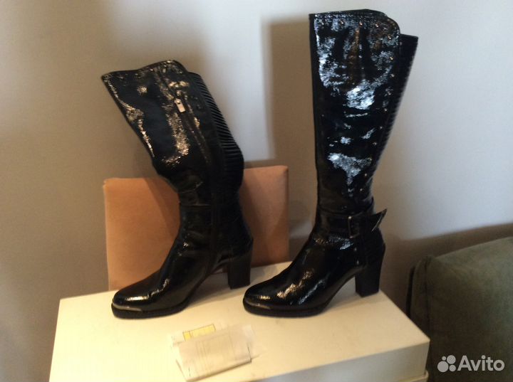 Сапоги лакированные Италия р.38