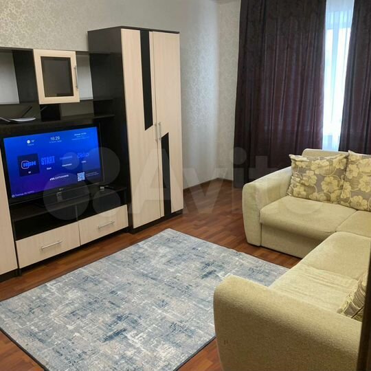 1-к. квартира, 40 м², 2/5 эт.