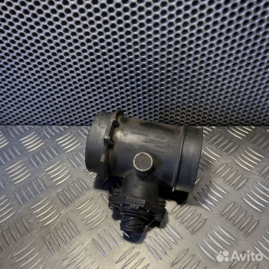 Расходомер воздушный (дмрв) BMW 5 E39