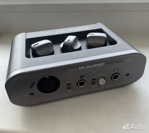 Внешняя звуковая карта M-Audio Fast Track