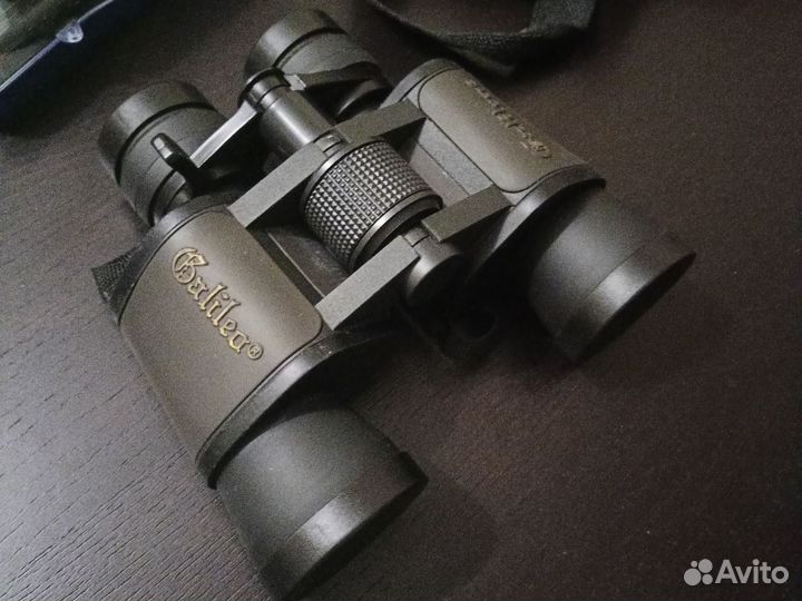 Бинокль туристический 8-32х40Тм