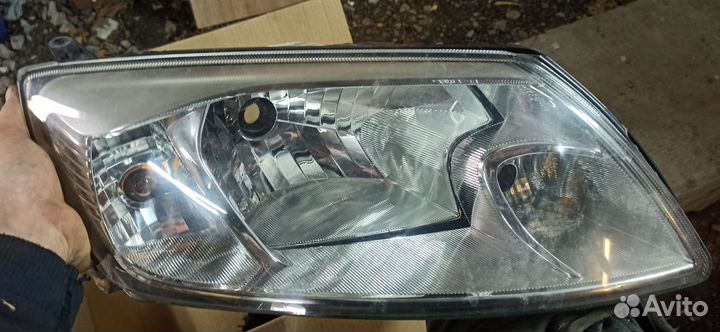 Фара ваз granta