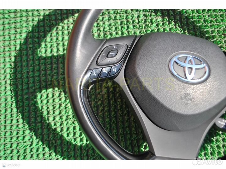 Руль toyota C-HR 2017 ZYX10, NGX10, NGX50
