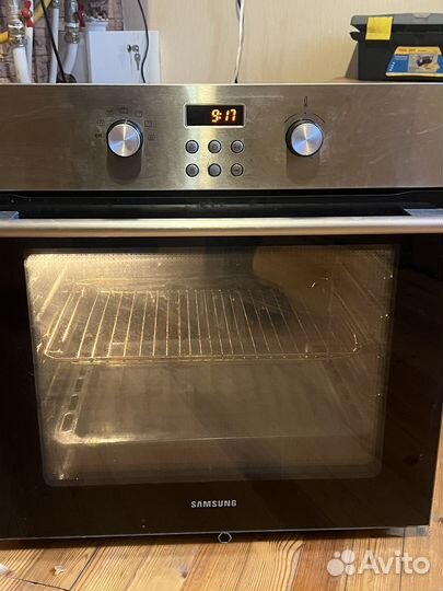 Духовой шкаф электрический Samsung