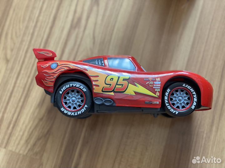 Машина радио молния mcqueen на радиоуправлении фла