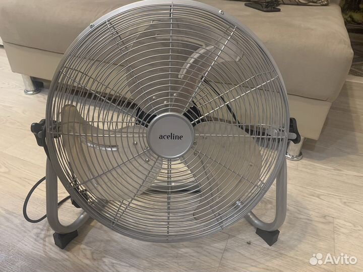 Вентилятор напольный acelane