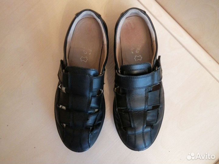 Полуботинки 35р