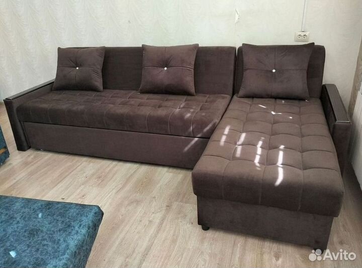 Угловые диваны в наличии не б/у
