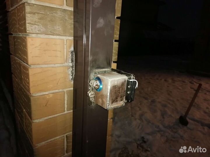 Замок Электромагнитный замок электро механический