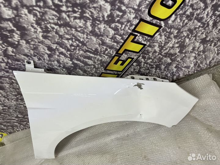 Крыло переднее правое Фокус Ford Focus 3 2011-2019